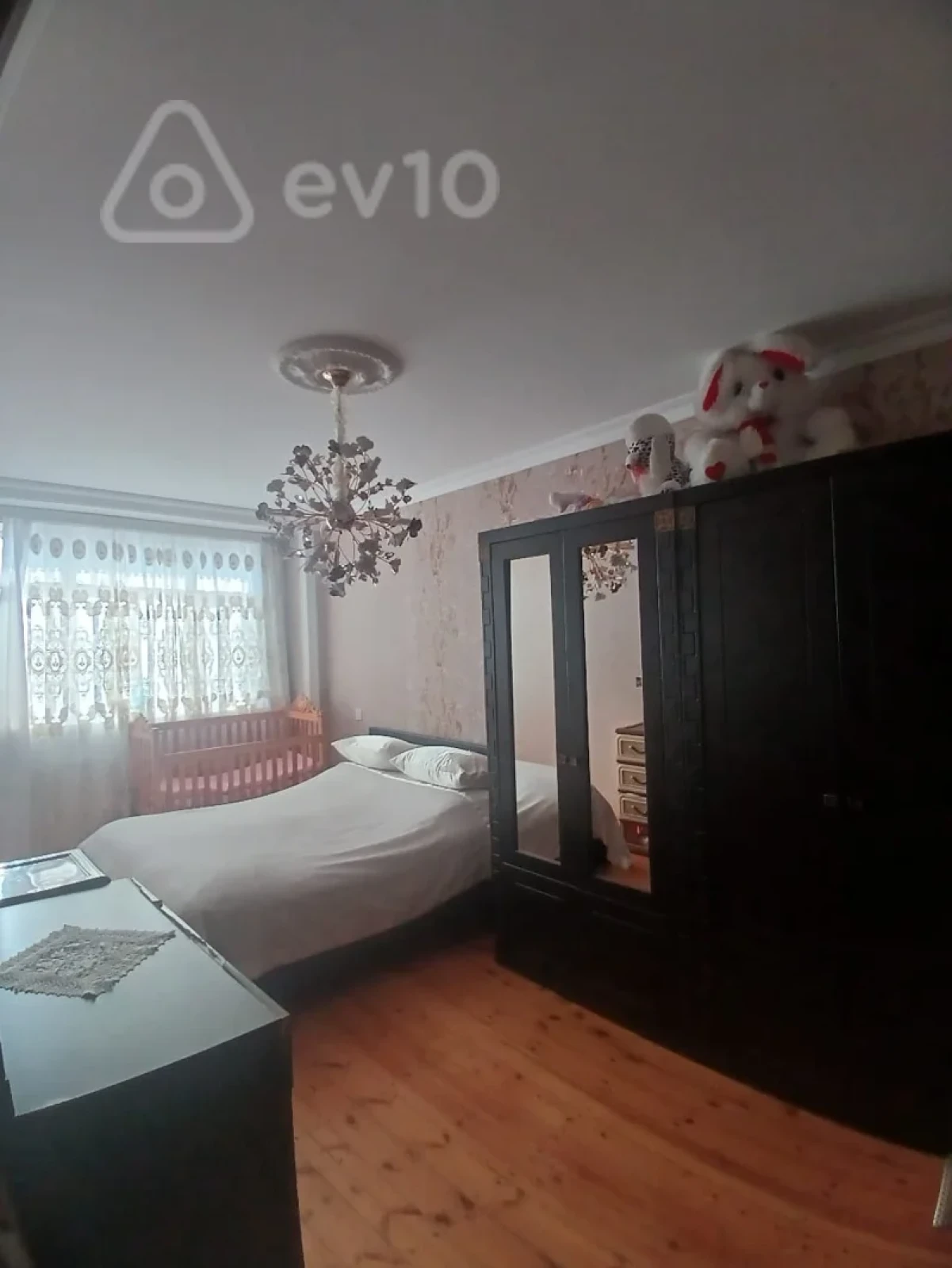 Satılır 4 otaqlı yeni tikili 100 m²