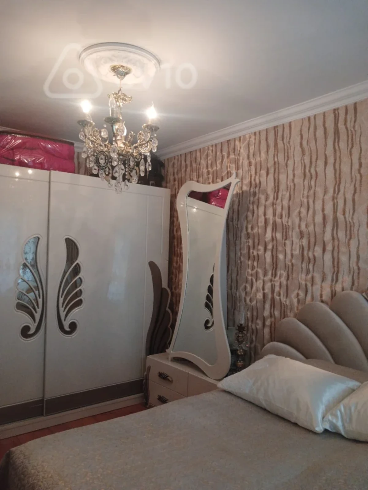 Satılır 4 otaqlı yeni tikili 100 m²