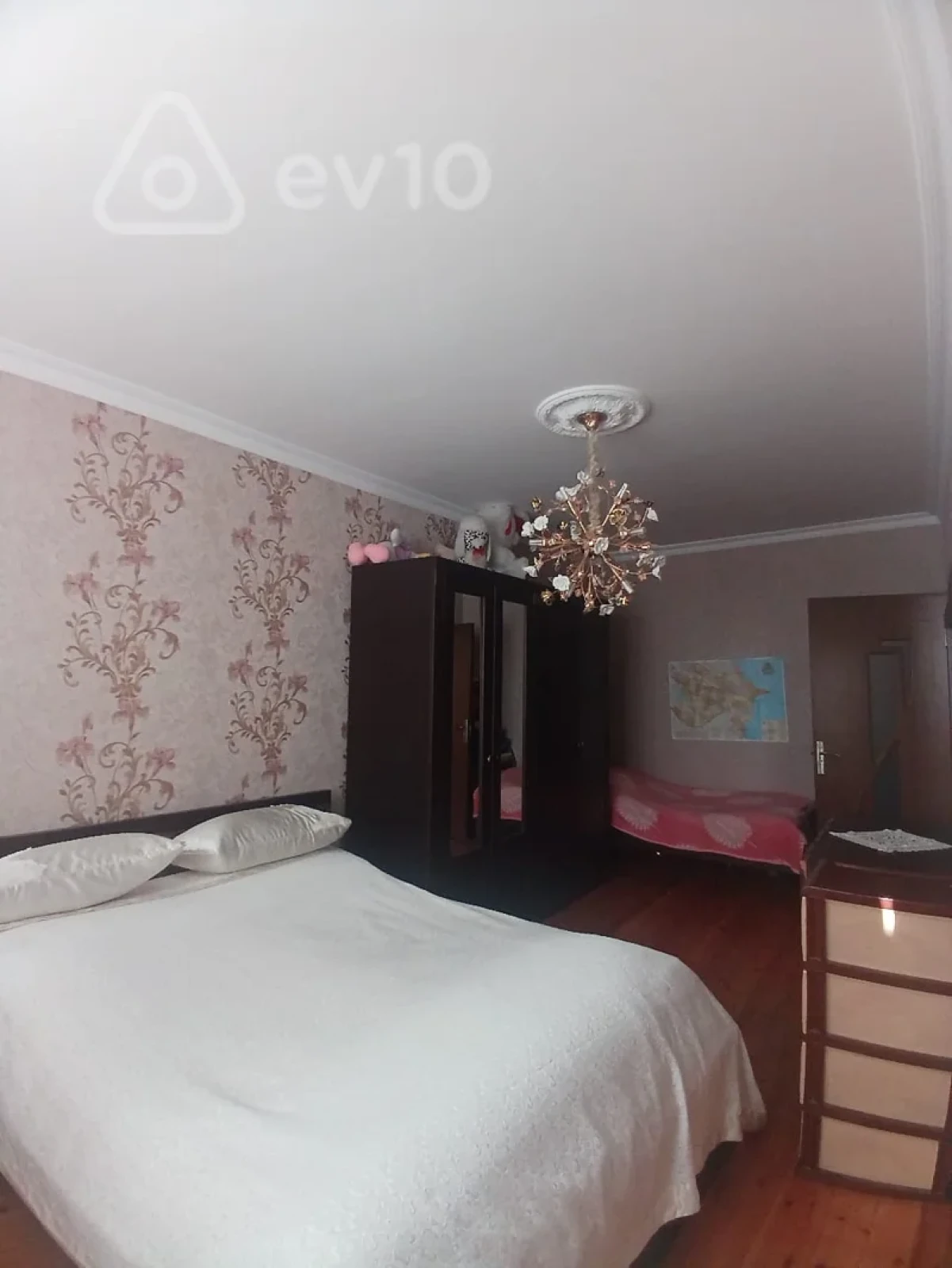 Satılır 4 otaqlı yeni tikili 100 m²