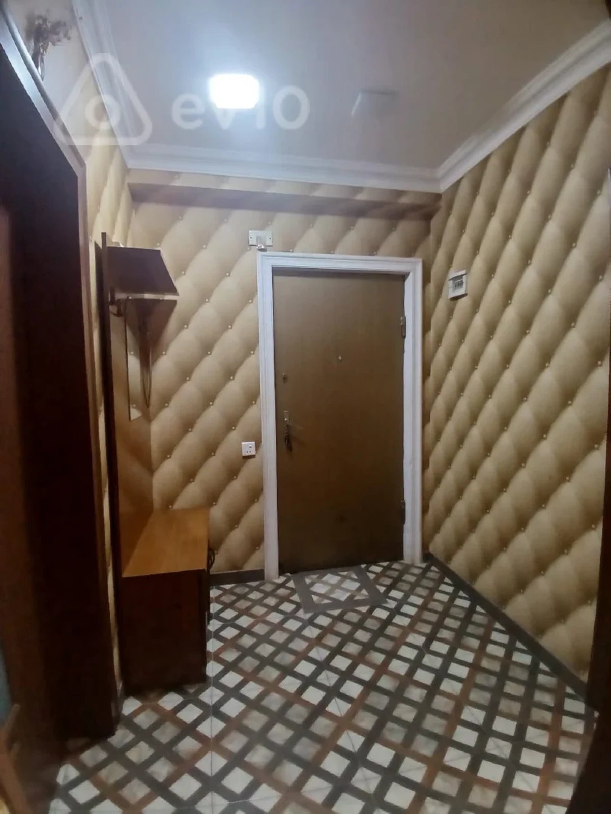 Satılır 4 otaqlı yeni tikili 100 m²