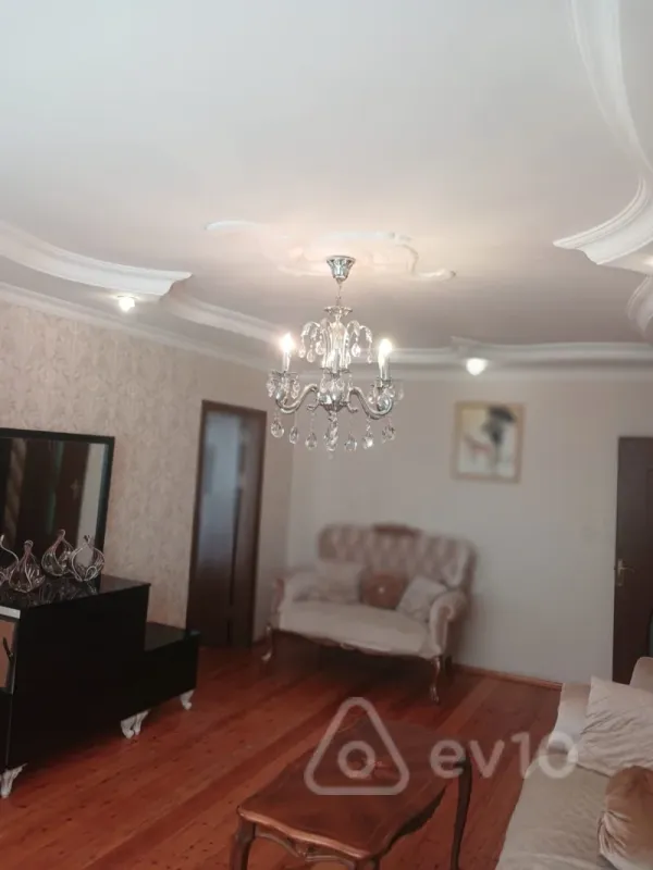 Satılır 4 otaqlı yeni tikili 100 m²