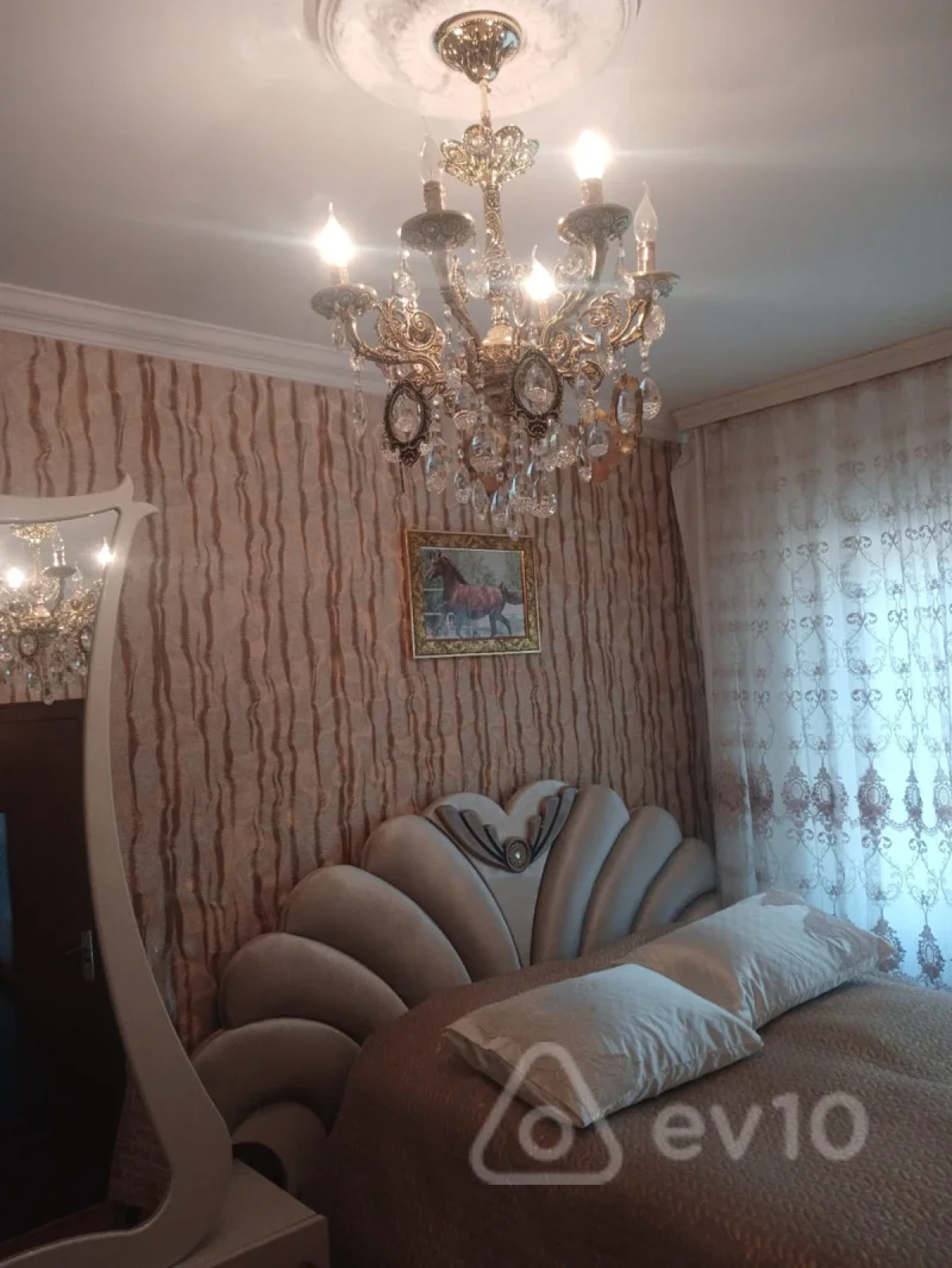 Satılır 4 otaqlı yeni tikili 100 m²