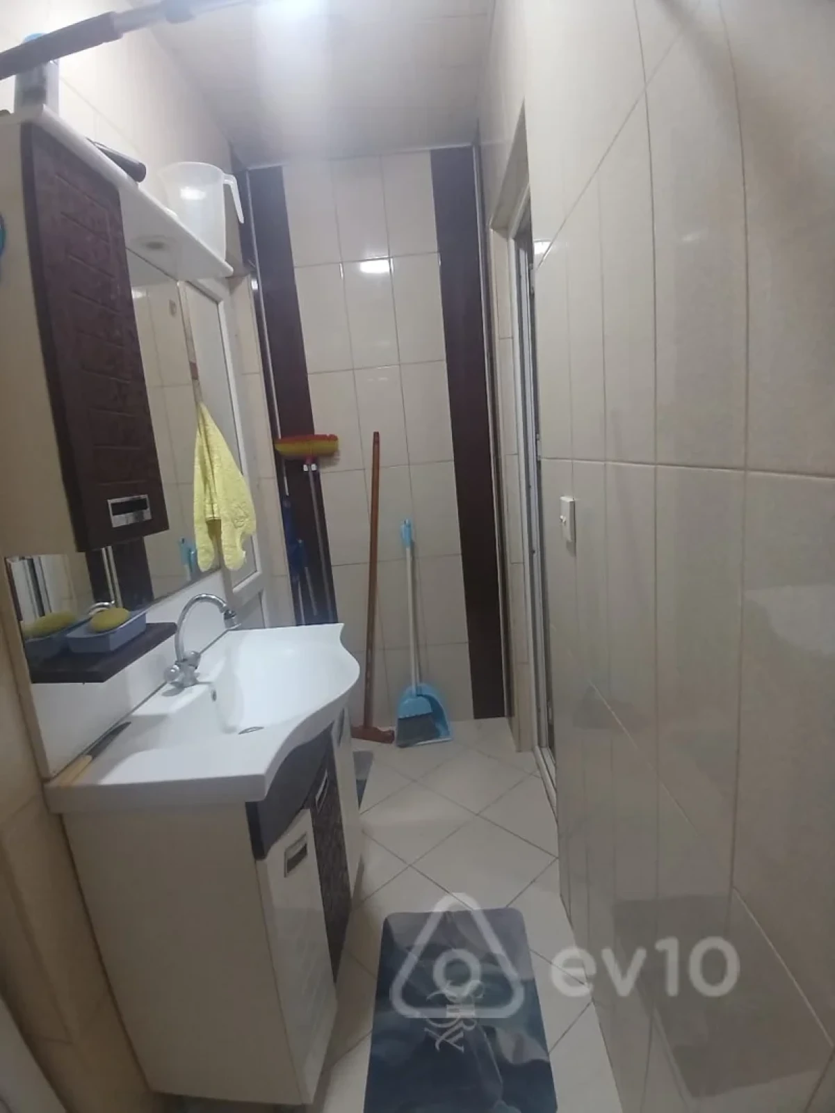 Satılır 4 otaqlı yeni tikili 100 m²