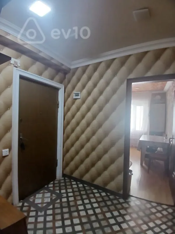 Satılır 4 otaqlı yeni tikili 100 m²