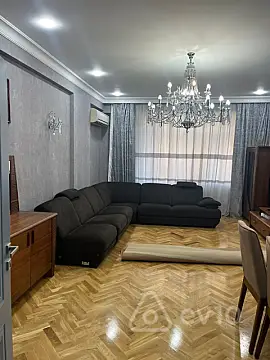 Satılır 3 otaqlı yeni tikili 120 m²