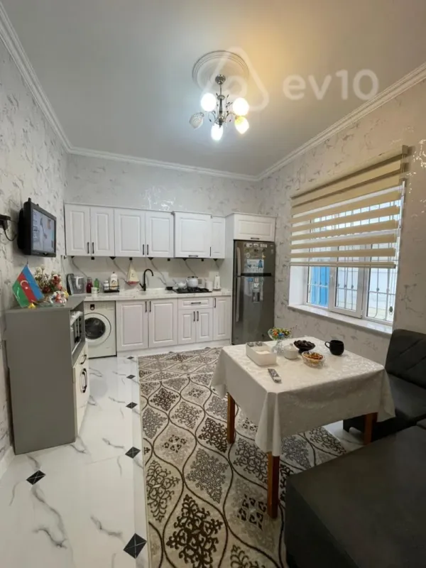 Satılır 4 otaqlı həyət evi 120 m²