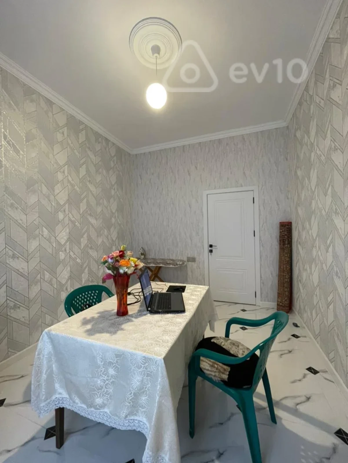 Satılır 4 otaqlı həyət evi 120 m²