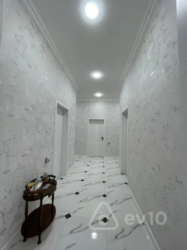 Satılır 4 otaqlı həyət evi 120 m²