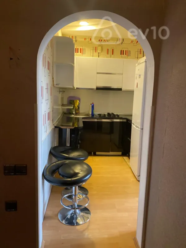 Kirayə verilir 3 otaqlı yeni tikili 78 m²