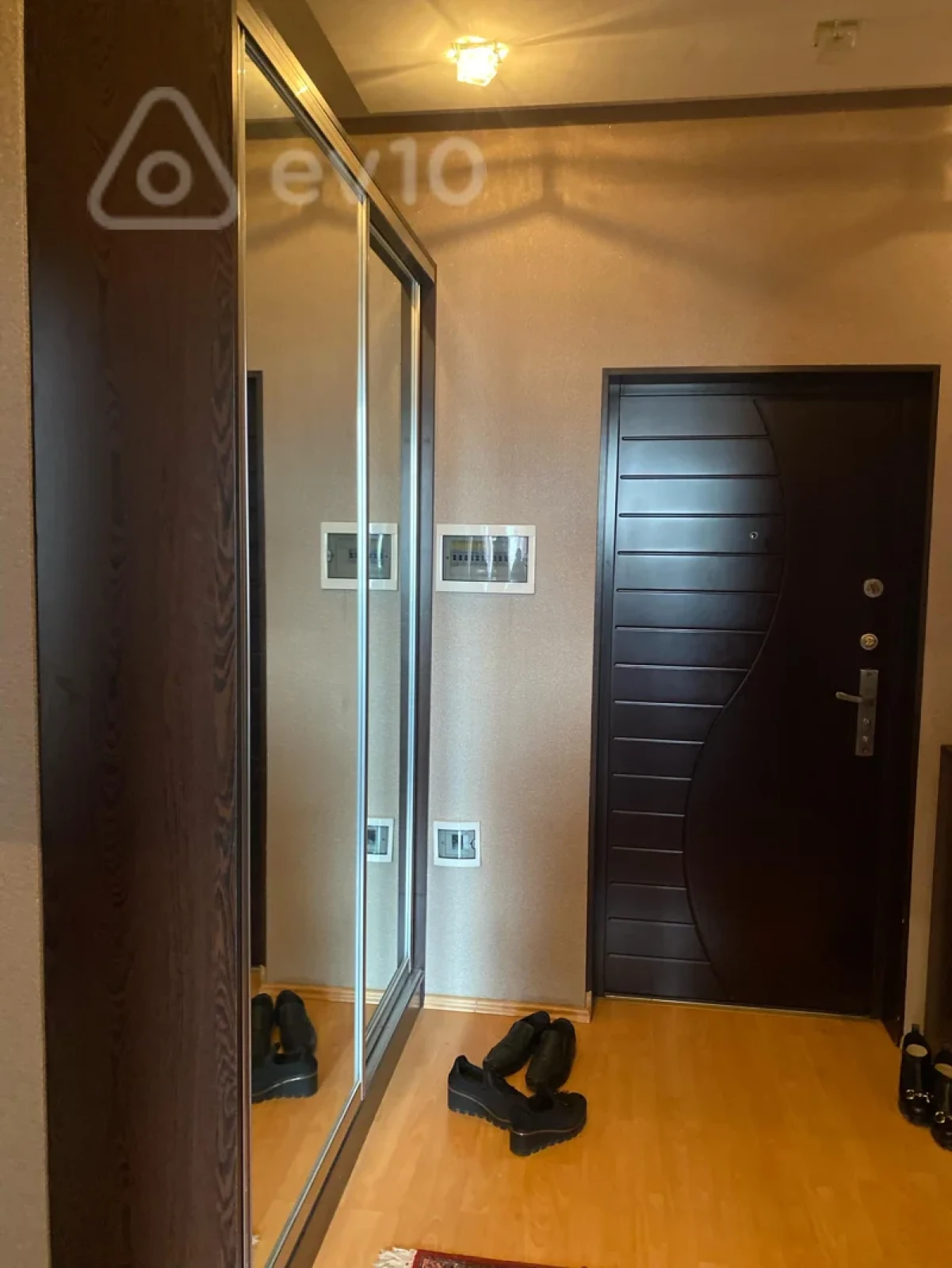 Kirayə verilir 3 otaqlı yeni tikili 78 m²