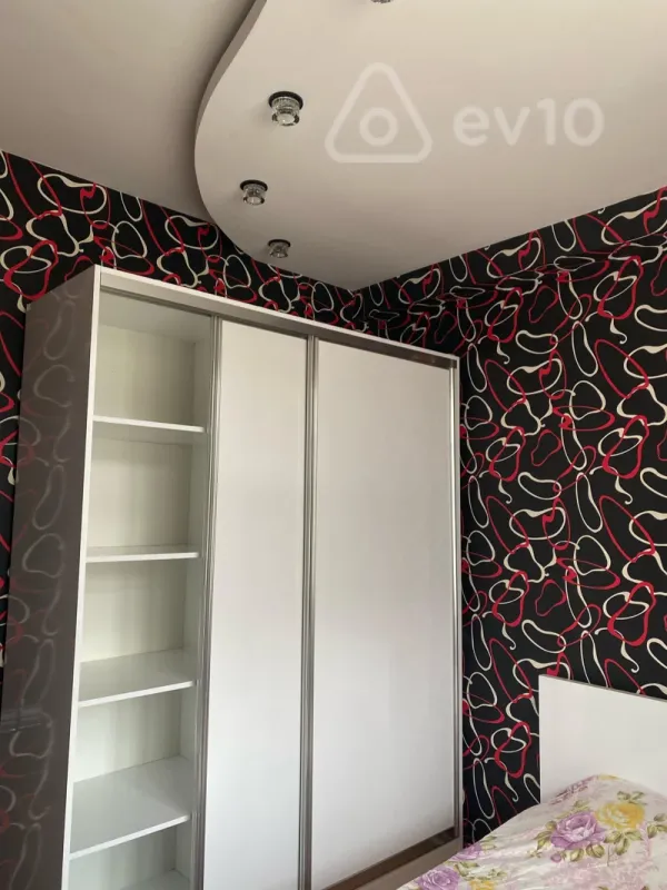 Kirayə verilir 3 otaqlı yeni tikili 78 m²