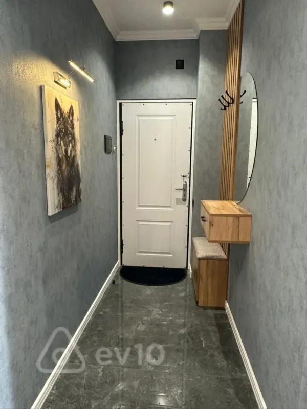 Satılır 2 otaqlı köhnə tikili 45 m²