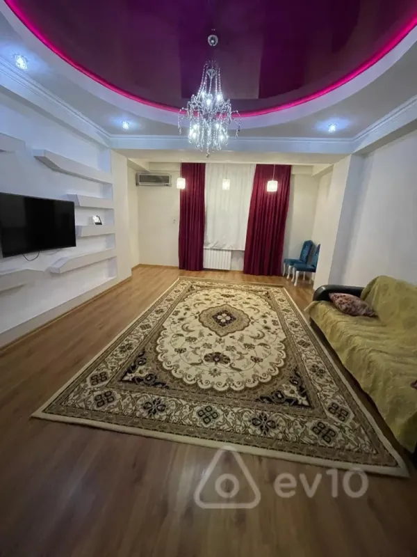 Kirayə verilir 2 otaqlı yeni tikili 101 m²