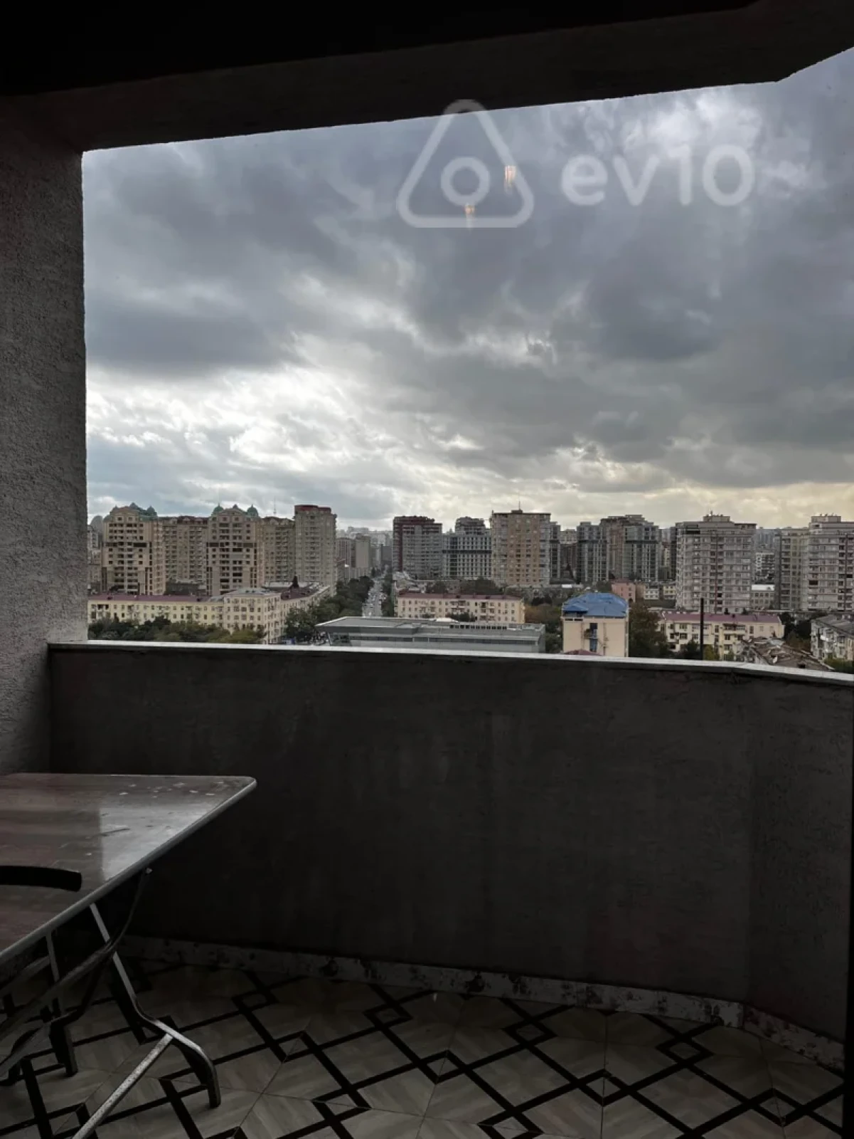 Kirayə verilir 2 otaqlı yeni tikili 85 m²