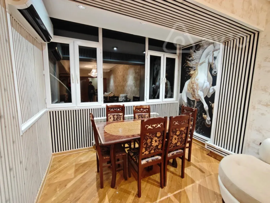 Kirayə verilir 3 otaqlı köhnə tikili 90 m²