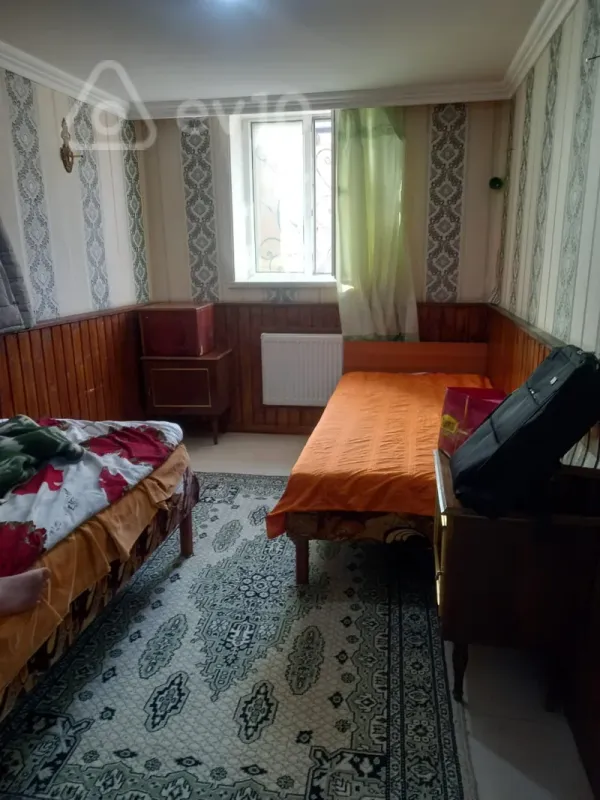 Kirayə verilir 10 otaqlı həyət evi 360 m²