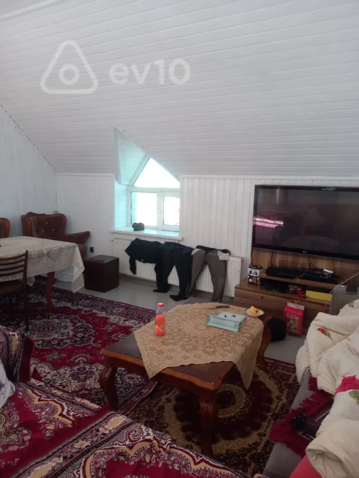 Kirayə verilir 10 otaqlı həyət evi 360 m²