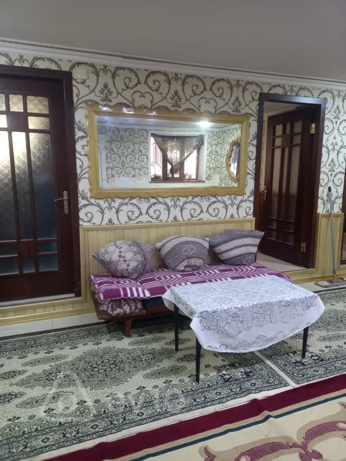 Kirayə verilir 10 otaqlı həyət evi 360 m²