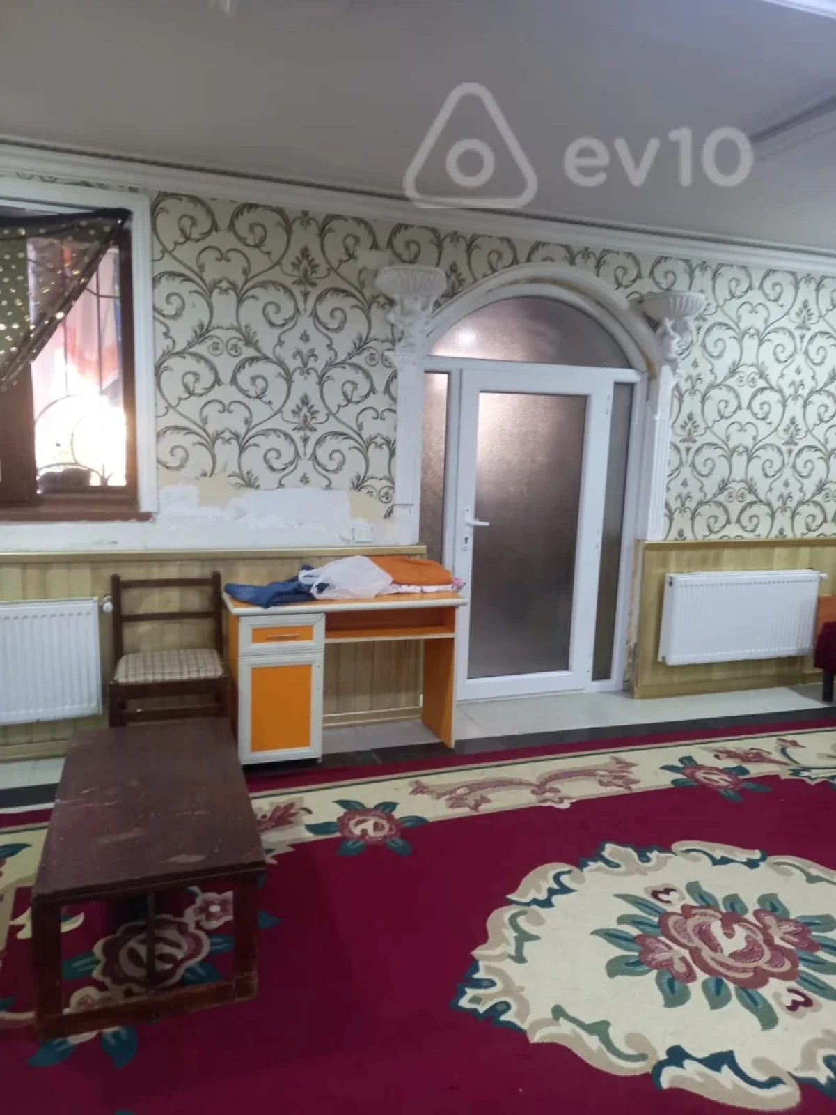 Kirayə verilir 10 otaqlı həyət evi 360 m²
