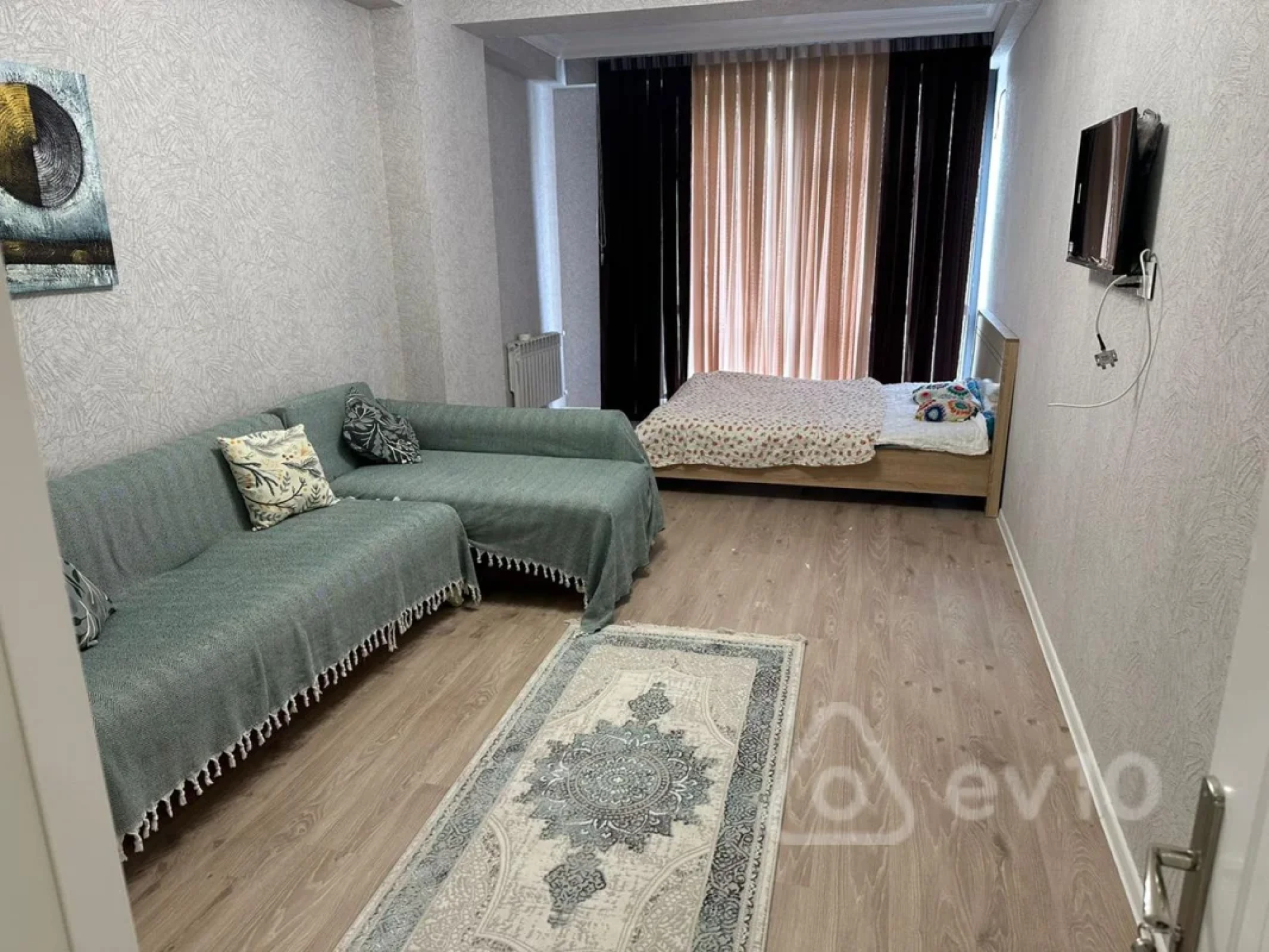 Kirayə verilir 3 otaqlı yeni tikili 100 m²