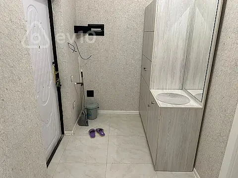 Kirayə verilir 3 otaqlı yeni tikili 100 m²