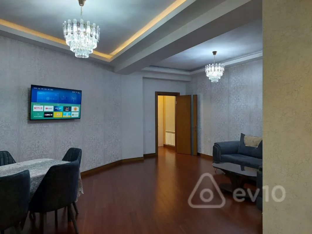 Kirayə verilir 2 otaqlı yeni tikili 113 m²
