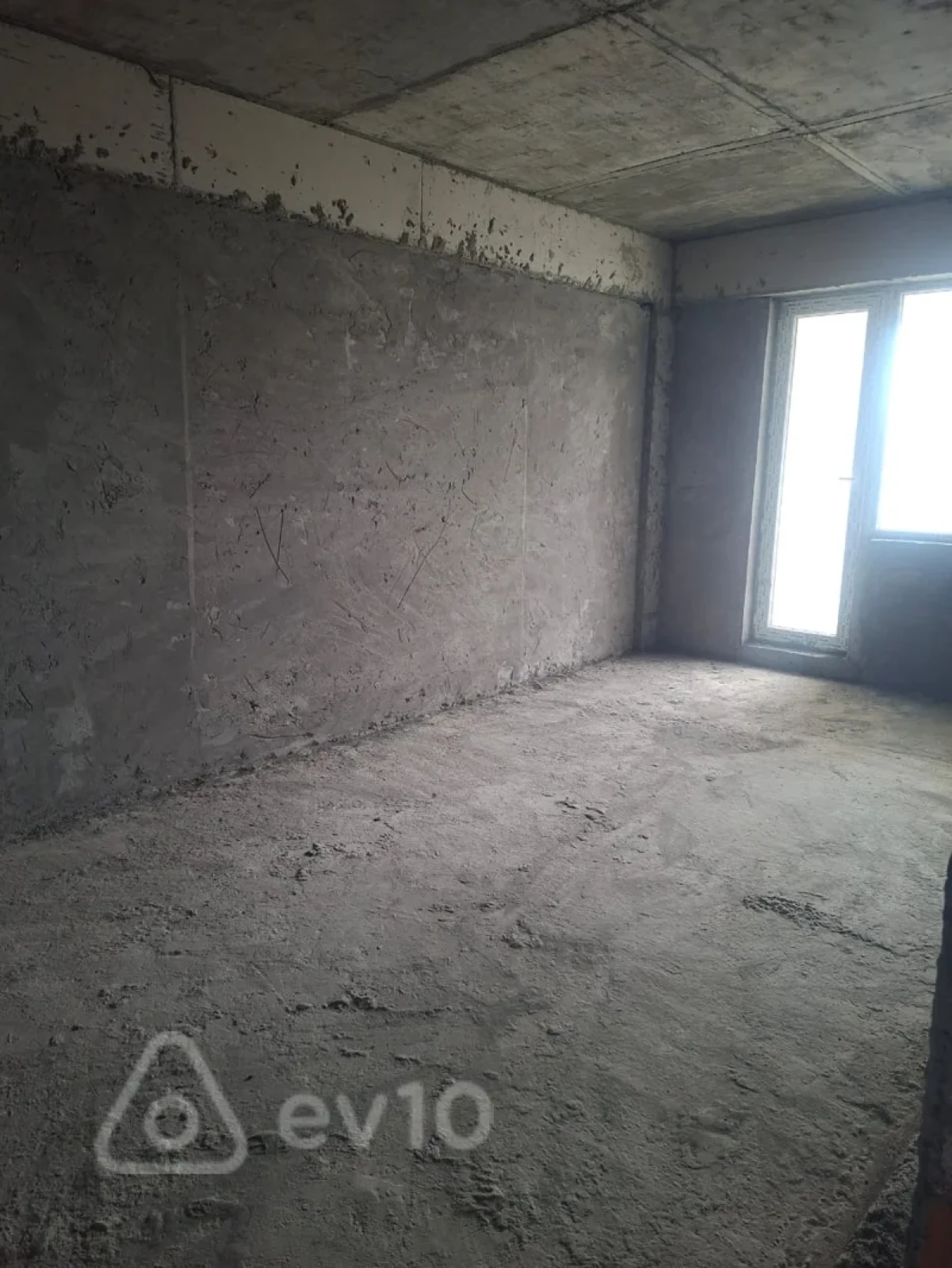 Satılır 2 otaqlı yeni tikili 100.5 m²