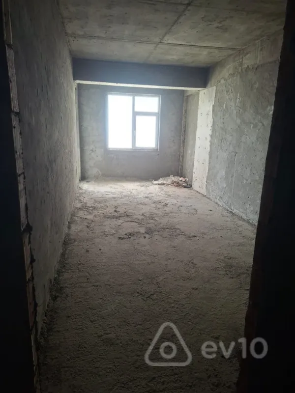 Satılır 2 otaqlı yeni tikili 100.5 m²