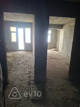 Satılır 2 otaqlı yeni tikili 100.5 m²