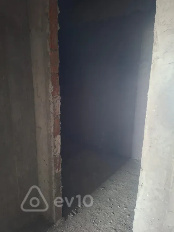 Satılır 2 otaqlı yeni tikili 100.5 m²