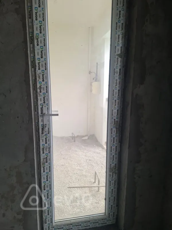 Satılır 2 otaqlı yeni tikili 100.5 m²
