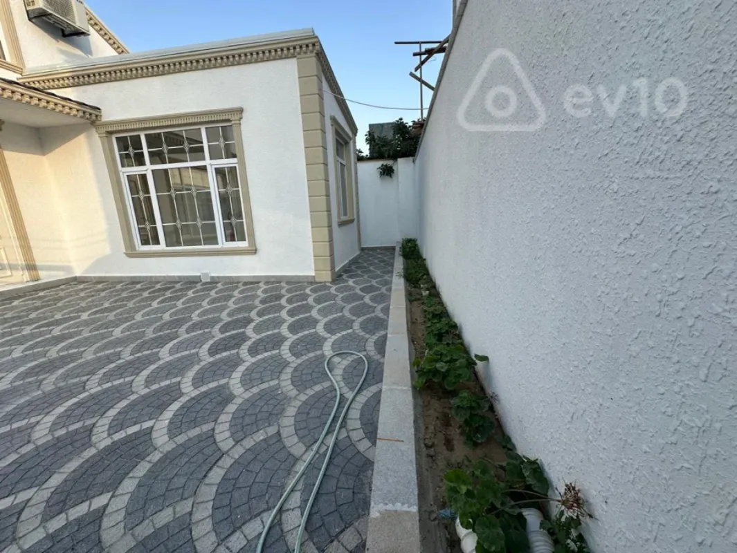 Satılır 3 otaqlı həyət evi 100 m²