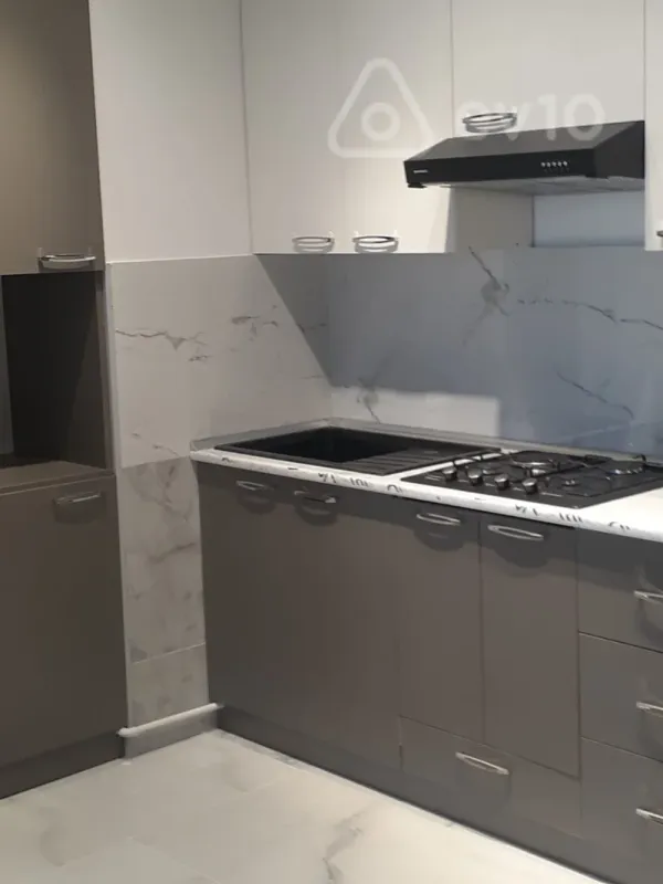 Satılır 2 otaqlı yeni tikili 56 m²