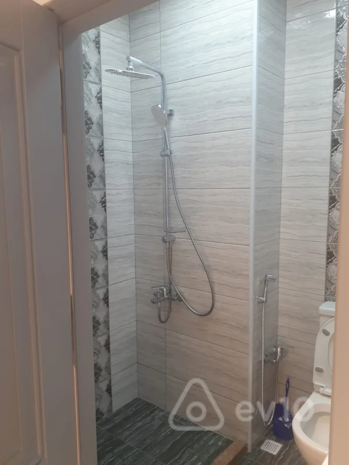 Satılır 2 otaqlı yeni tikili 56 m²