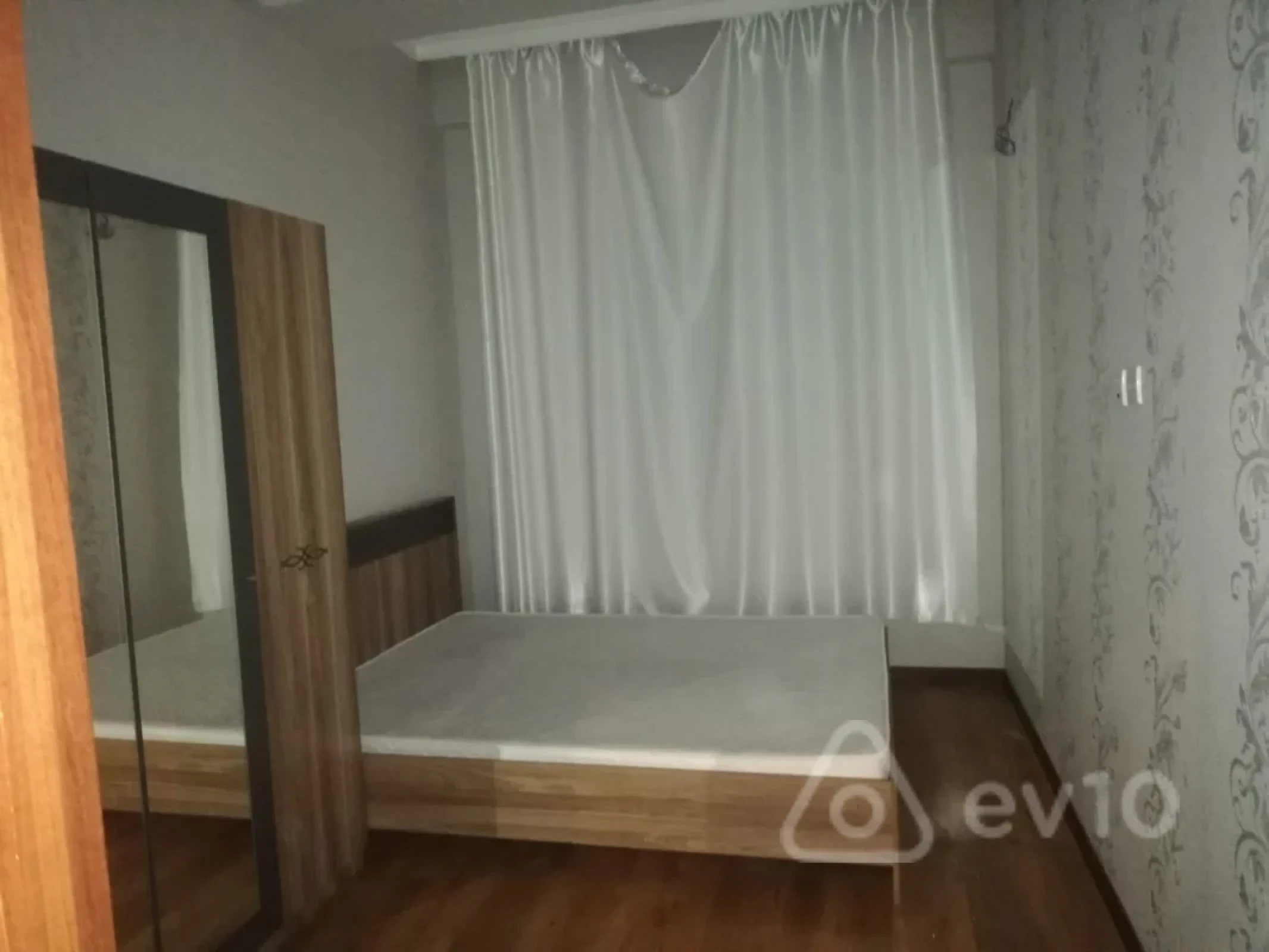 Kirayə verilir 2 otaqlı yeni tikili 48 m²