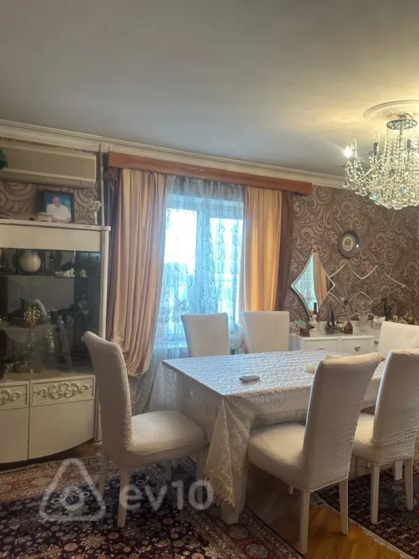 Satılır 3 otaqlı köhnə tikili 50 m²