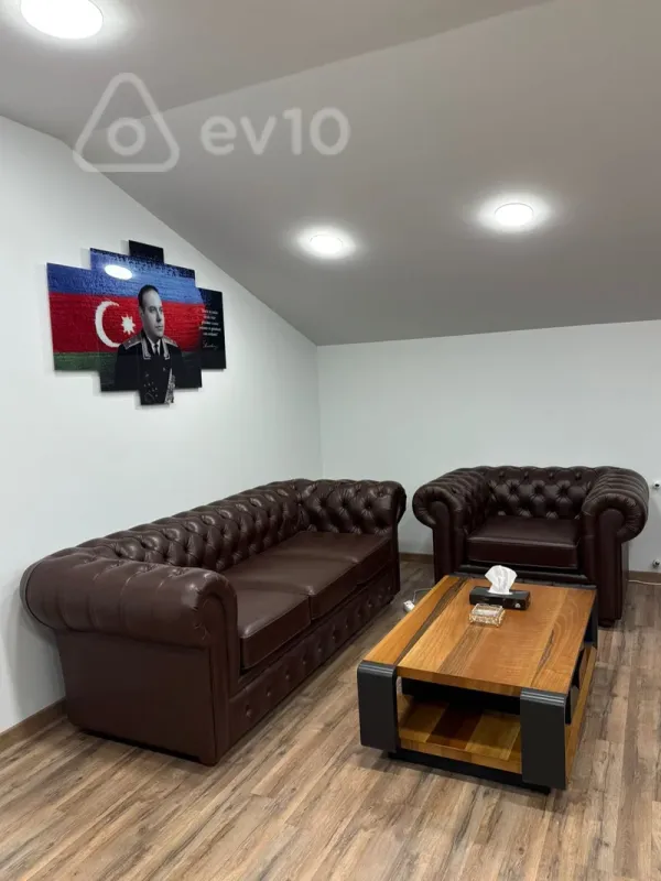 Kirayə verilir 2 otaqlı ofis 62 m²