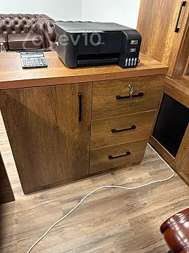 Kirayə verilir 2 otaqlı ofis 62 m²