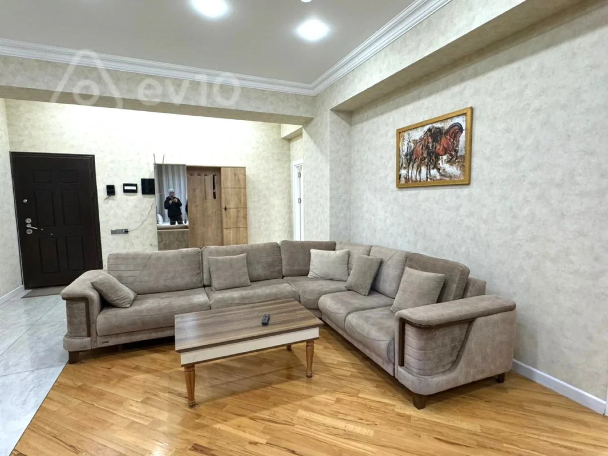 Kirayə verilir 3 otaqlı yeni tikili 105 m²