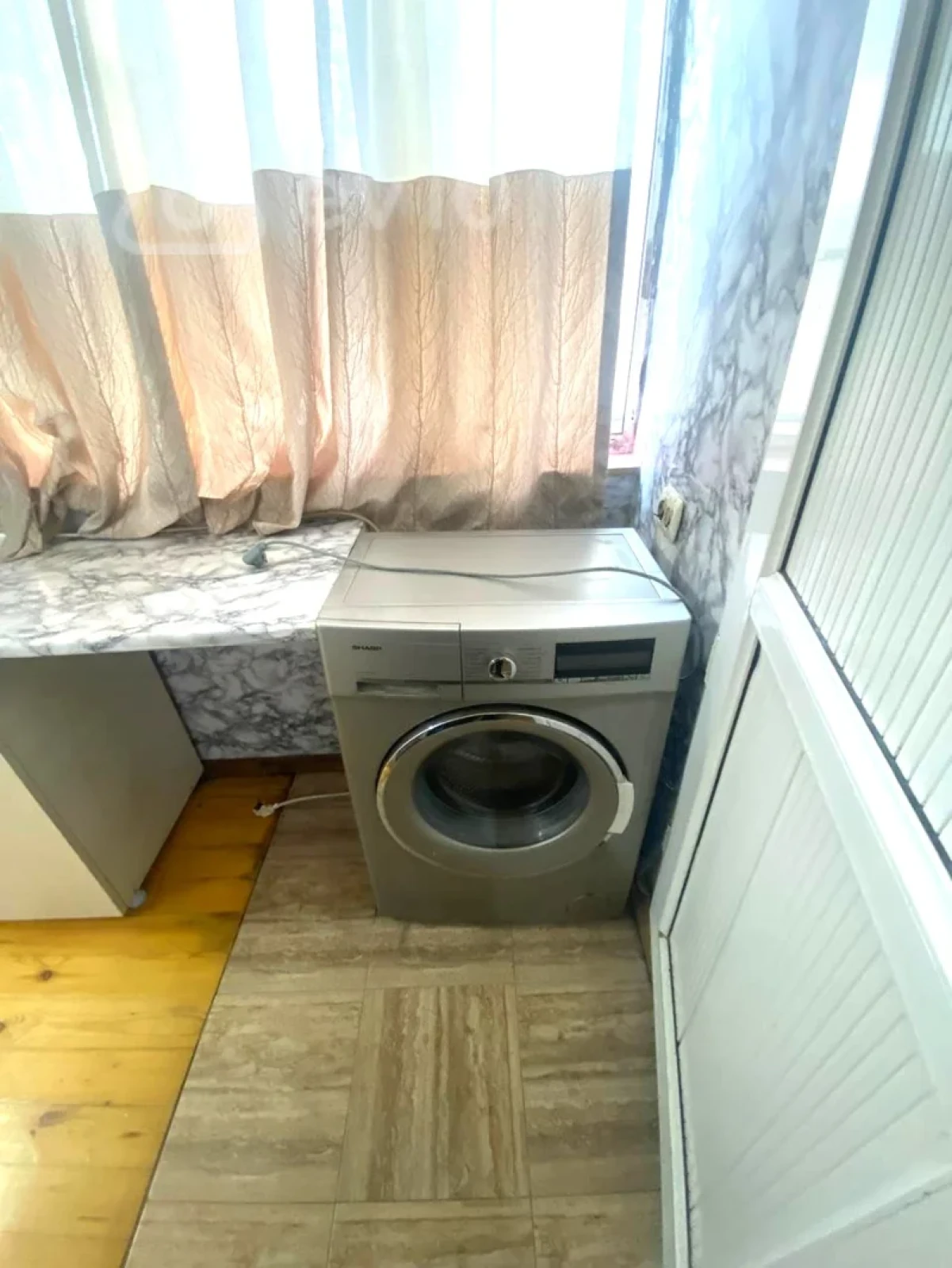 Kirayə verilir 2 otaqlı köhnə tikili 60 m²
