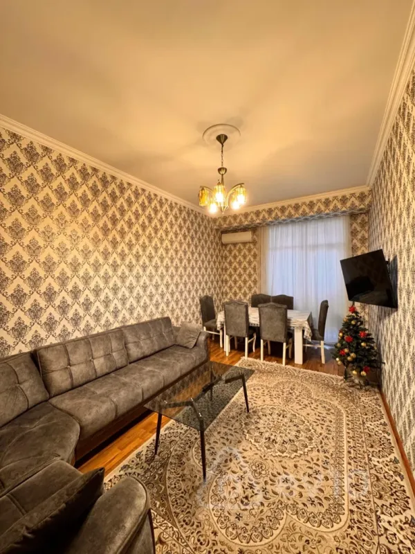 Satılır 2 otaqlı yeni tikili 75 m²
