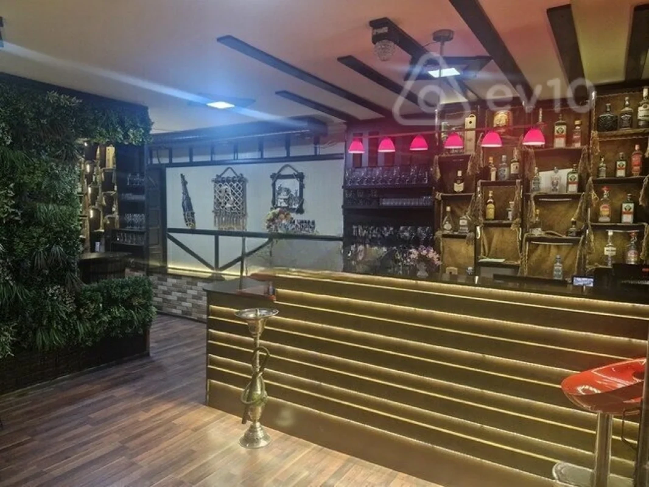 Kirayə verilir mənzil 350 m²