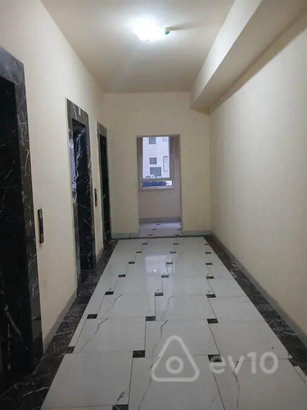 Kirayə verilir 2 otaqlı yeni tikili 60 m²