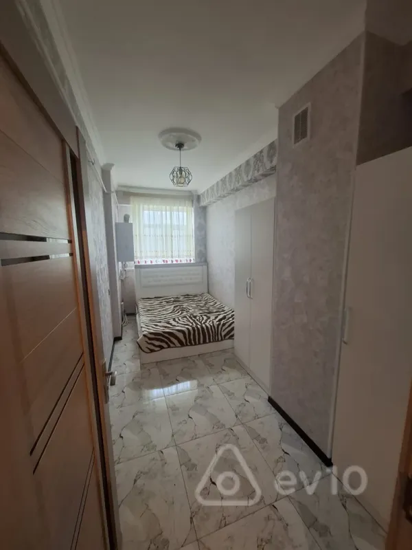 Kirayə verilir 2 otaqlı yeni tikili 55 m²