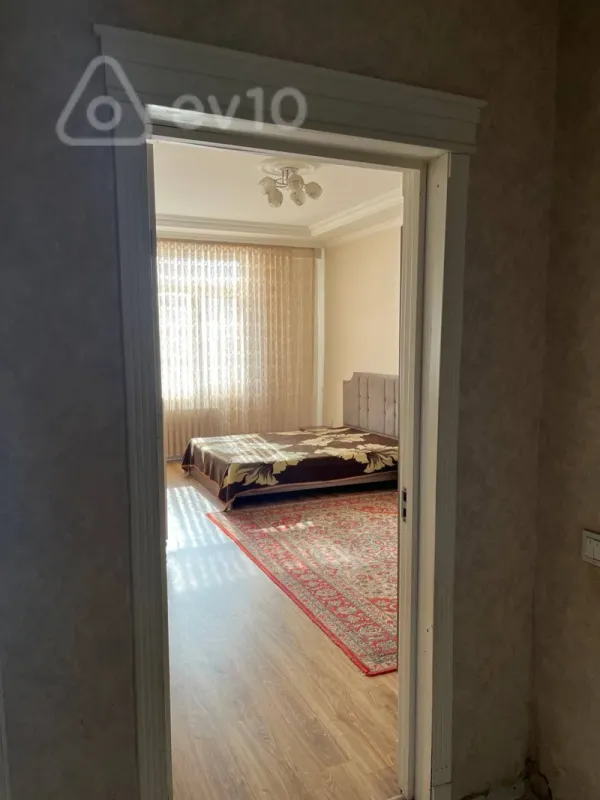 Satılır 2 otaqlı yeni tikili 63 m²