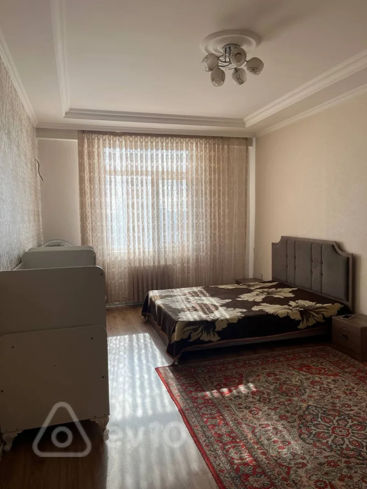 Satılır 2 otaqlı yeni tikili 63 m²