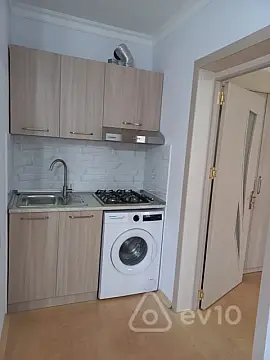 Kirayə verilir 2 otaqlı həyət evi 50 m²