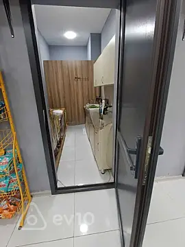 Kirayə verilir mənzil 200 m²