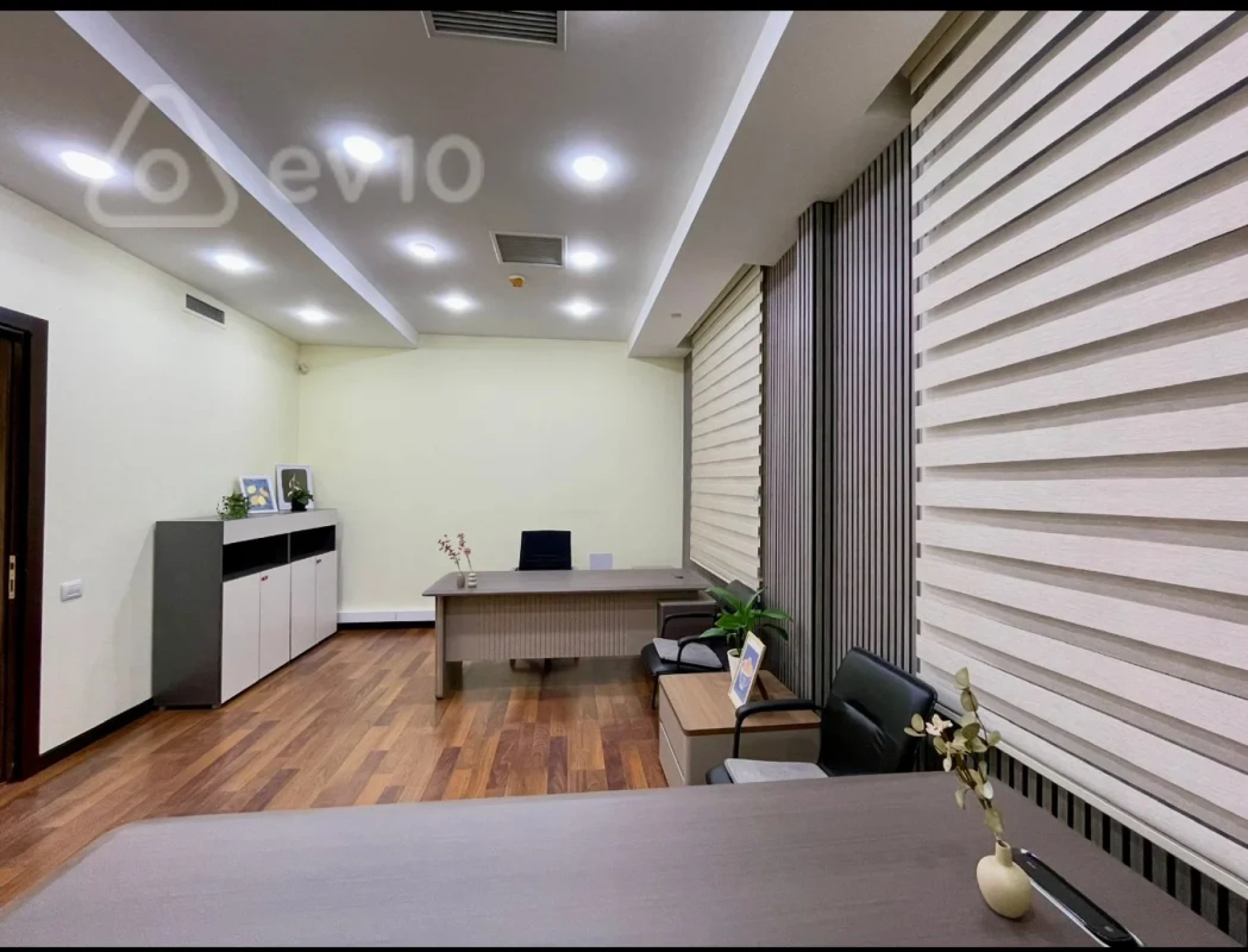 Kirayə verilir 2 otaqlı ofis 50 m²