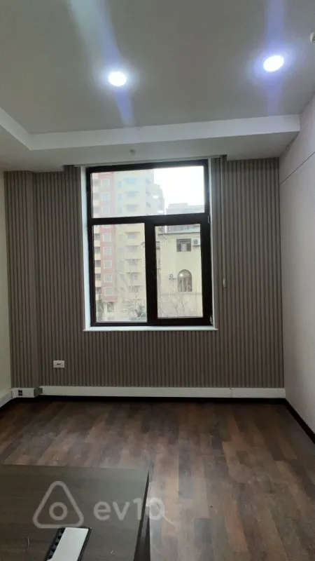 Kirayə verilir 2 otaqlı ofis 50 m²